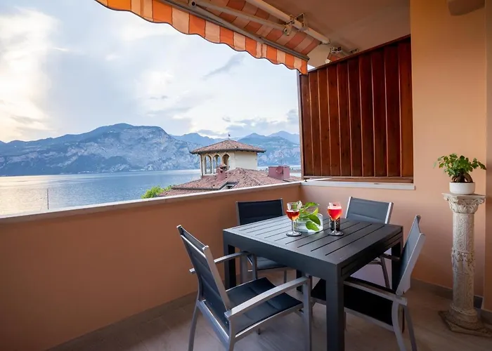 Apartmán Ora Beth's House Brenzone sul Garda